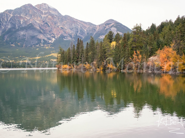 Pyramind Lake - Autumn Reflections